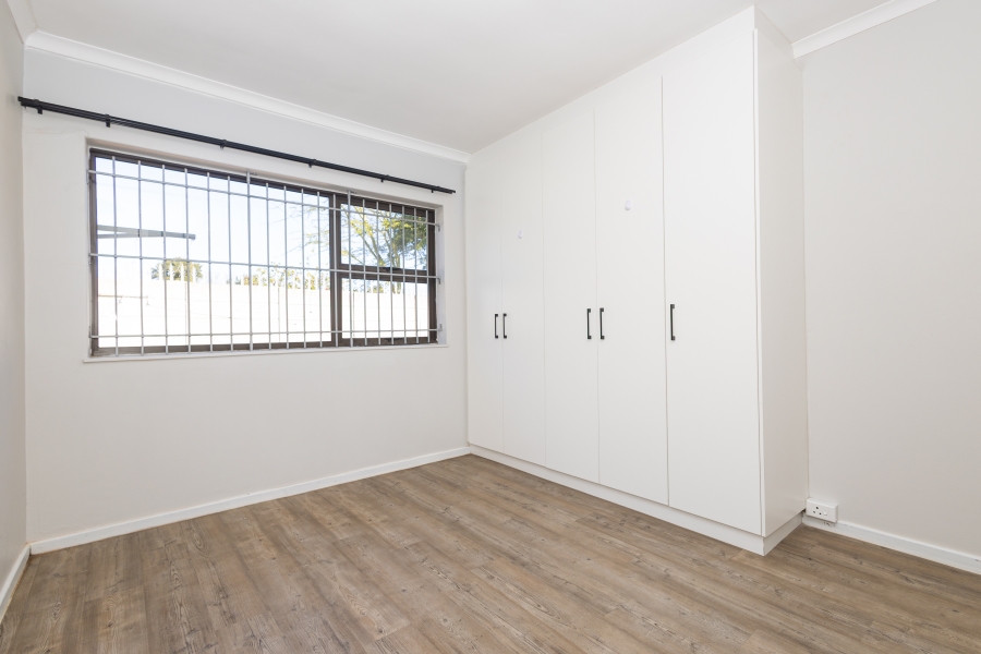 To Let 3 Bedroom Property for Rent in De Kuilen Western Cape
